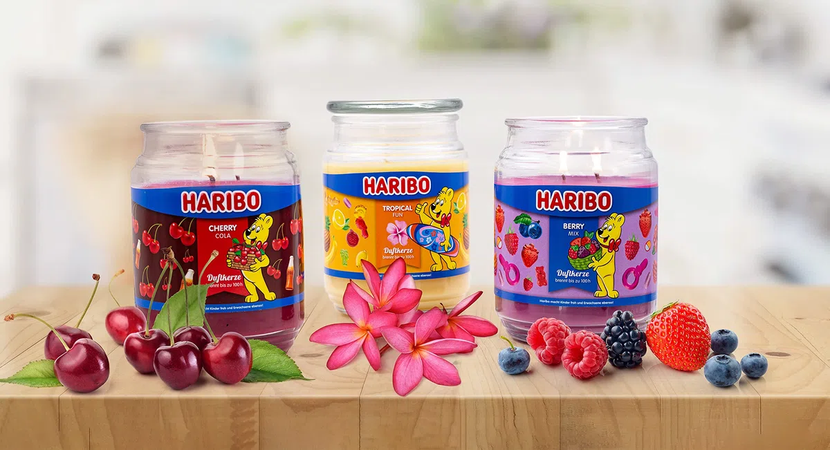 Haribo Bougie parfumée Berry Mix, bougie en verre, parfum de baies 100h 510g