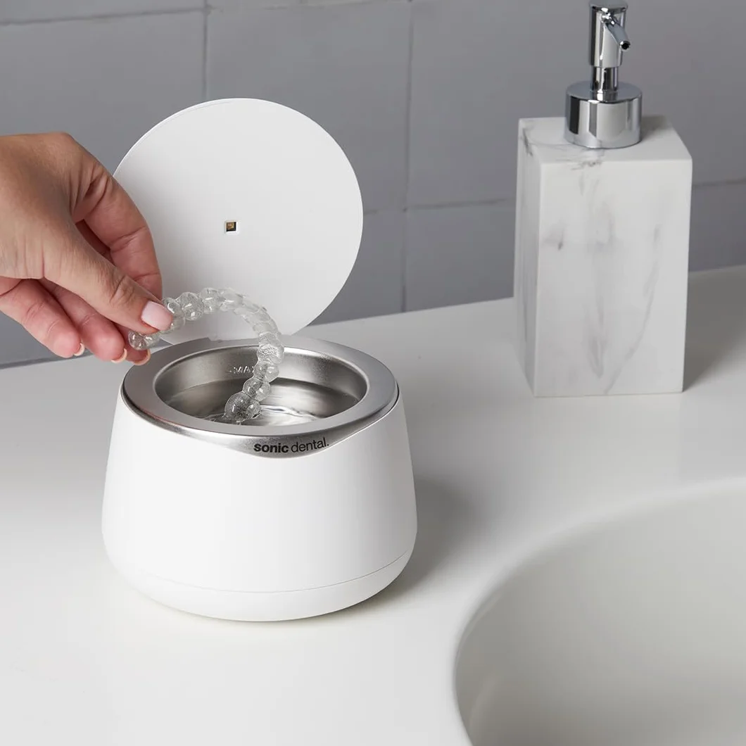 Sonic Spa Pro Steribrite Nettoyeur ultrasonique UV-C pour appareils dentaires Blanc nacré