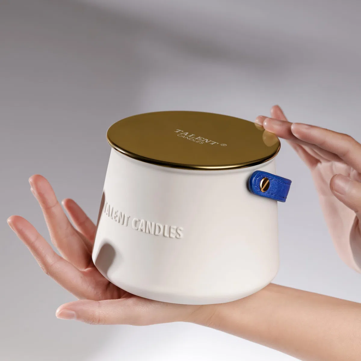 Bougie Aromathérapie Tasse en Céramique à Main 3 Noyaux Cire de Soja Cadeaux Hommes Femmes Nuit d'été