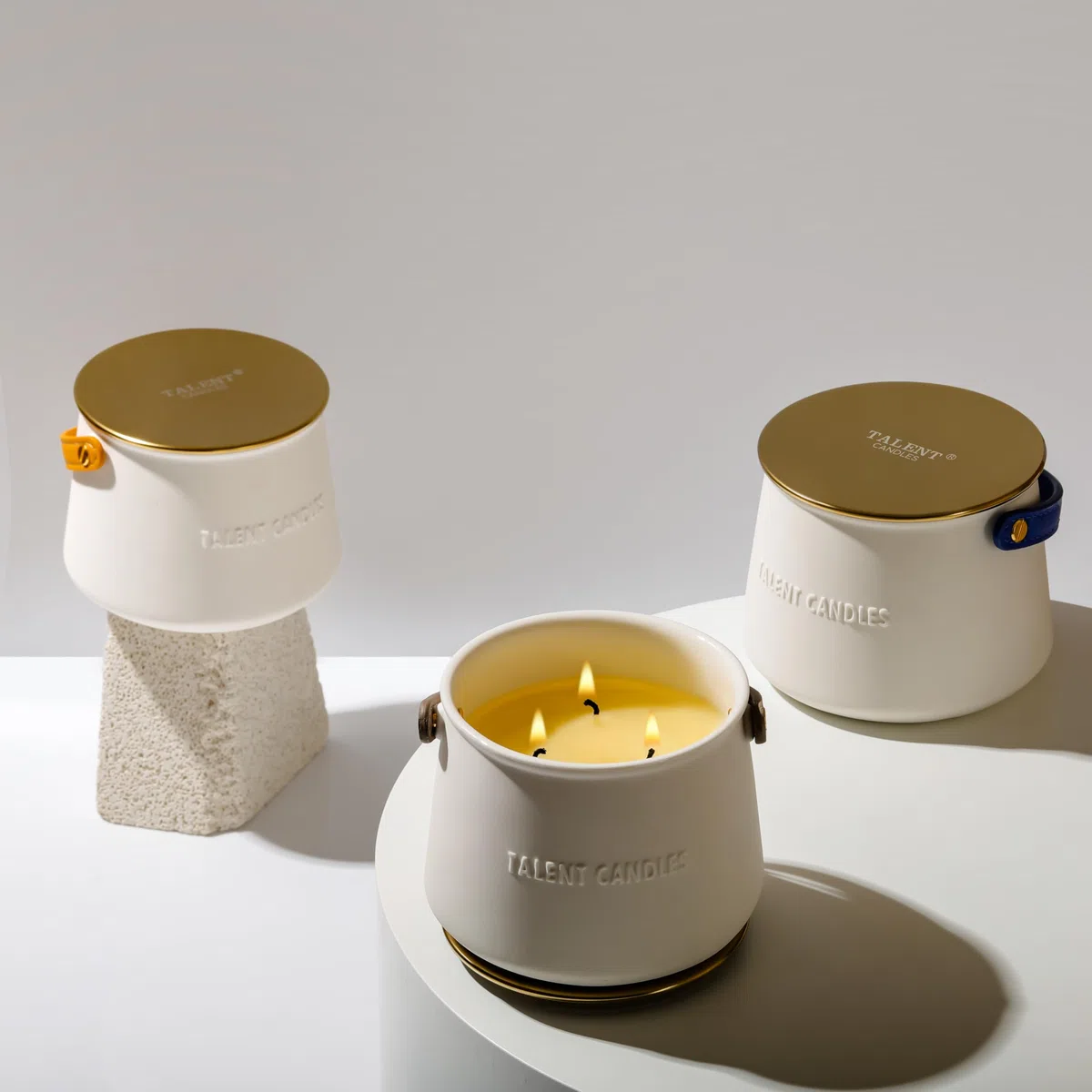 Bougie Aromathérapie Tasse en Céramique à Main 3 Noyaux Cire de Soja Cadeaux Hommes Femmes Nuit d'été